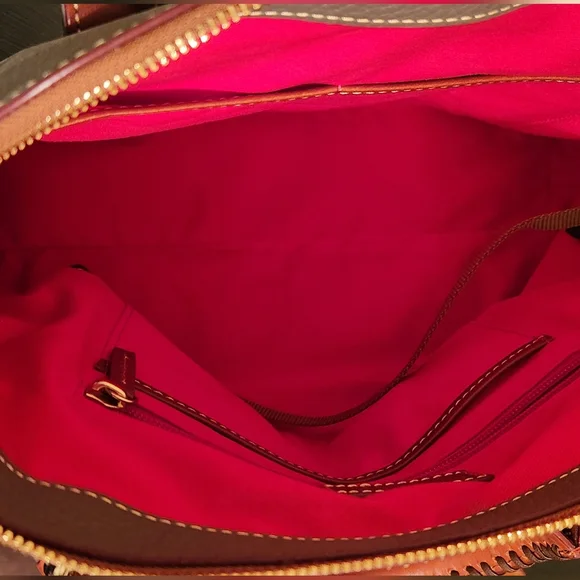 Dooney & Bourke bag - Picture 3 of 3